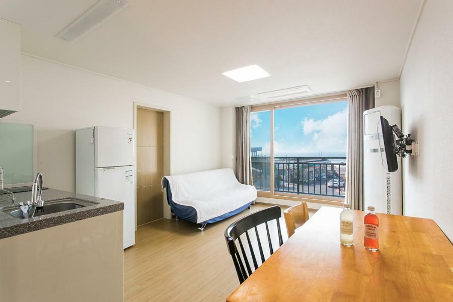 Haga-ri  Jeju Gilgaon Pension מראה חיצוני תמונה