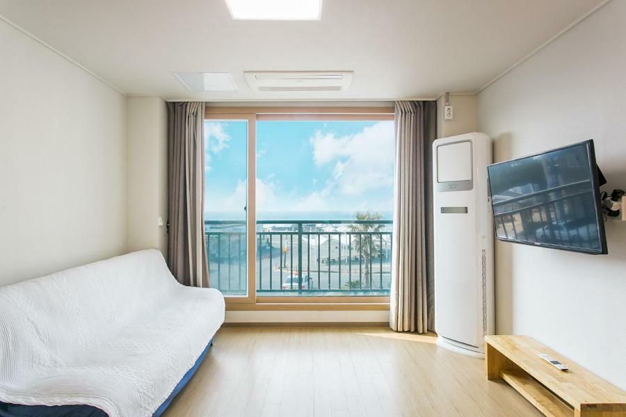 Haga-ri  Jeju Gilgaon Pension מראה חיצוני תמונה